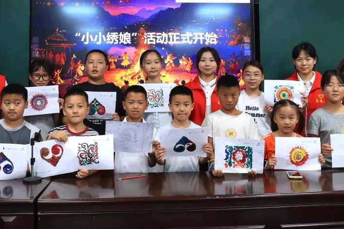 织密“天府工坊”合作网络 开云体育在